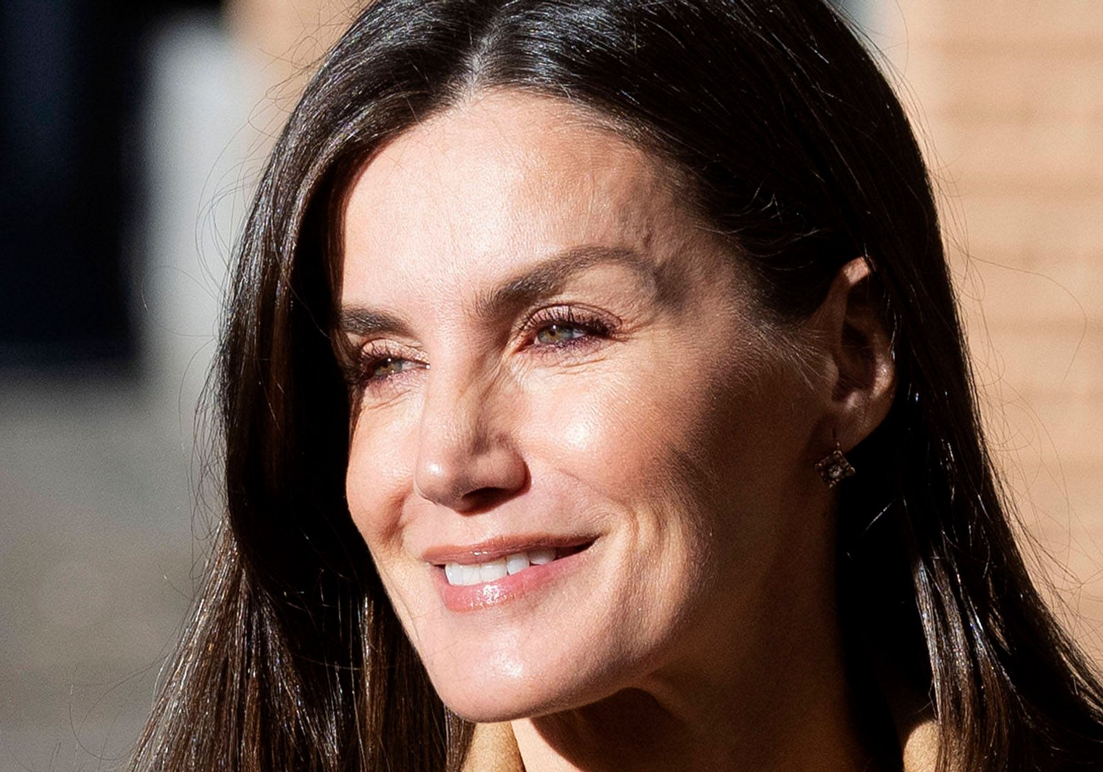 Königin Letizia Ein Küsschen auf offener Straße und es ist nicht ihr