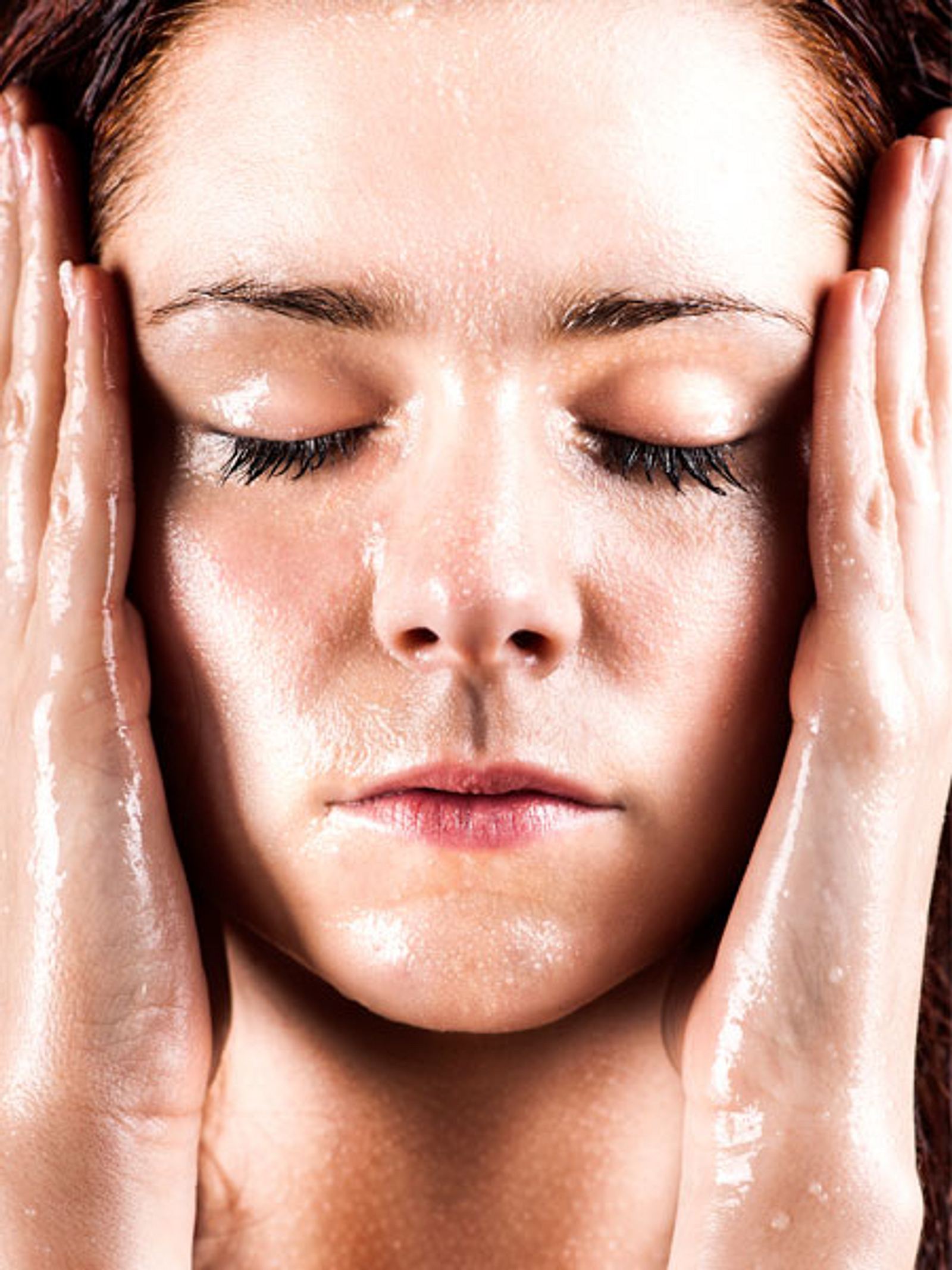 Pflegetricks mit Kokosöl für Haut, Haare und von innen Wunderweib