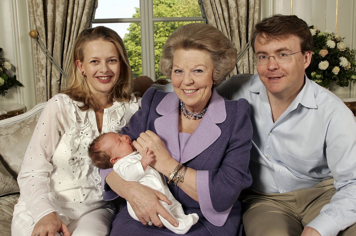 Königin Beatrix, Prinz Friso und Prinzessin Mable mit Tochter Luana