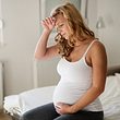 Kopfschmerzen in der Schwangerschaft: Diese Hausmittel helfen wirklich - Foto: iStock