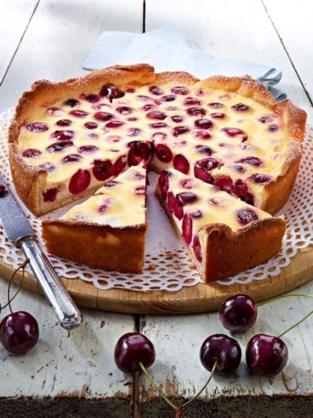 kuchen mit kirschen und schmandguss