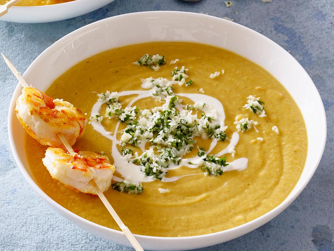 Kürbissuppe: Garnelen treffen Linsen und Ingwer Kürbissuppe: Garnelen treffen Linsen und Ingwer