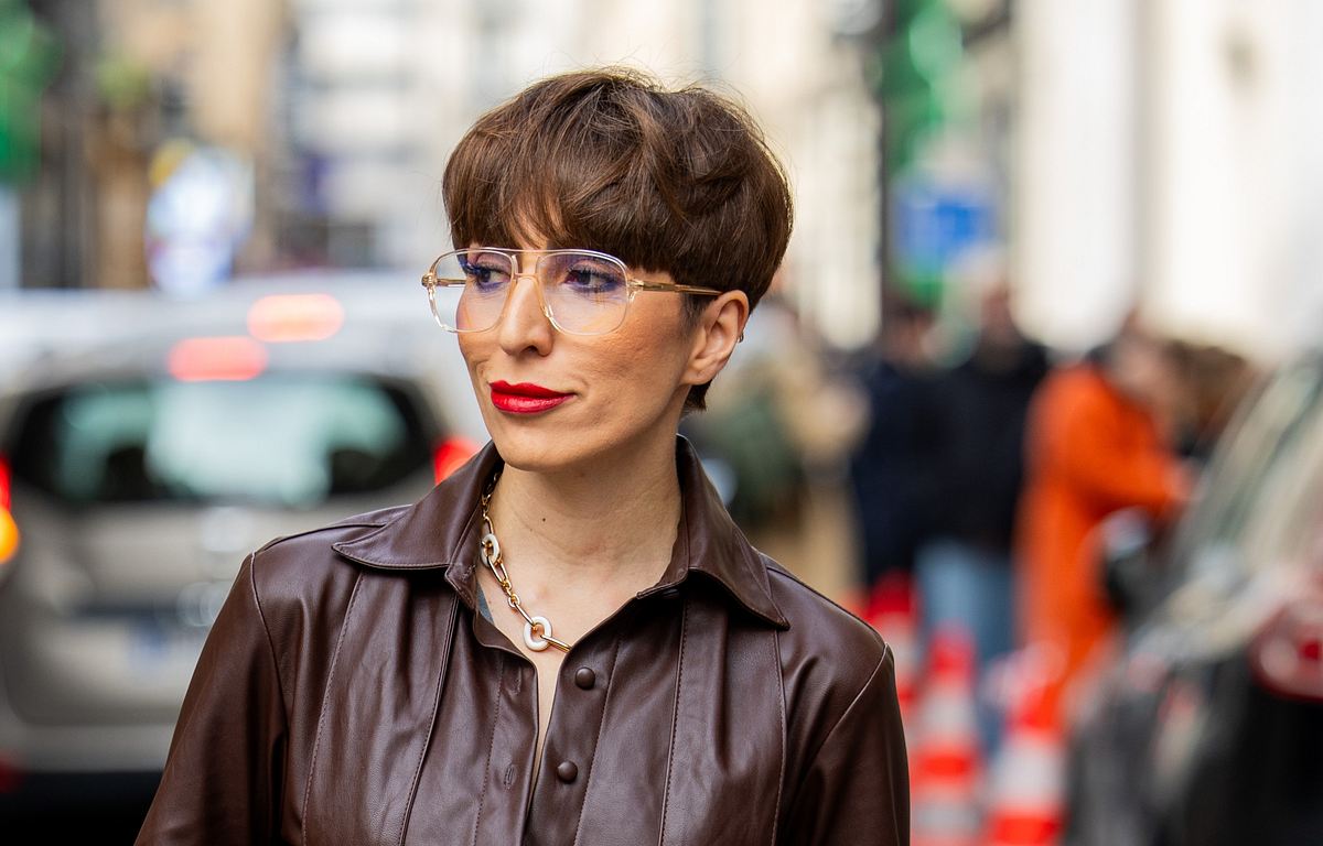 Der Bowl Cut steht eckigen Gesichtsformen