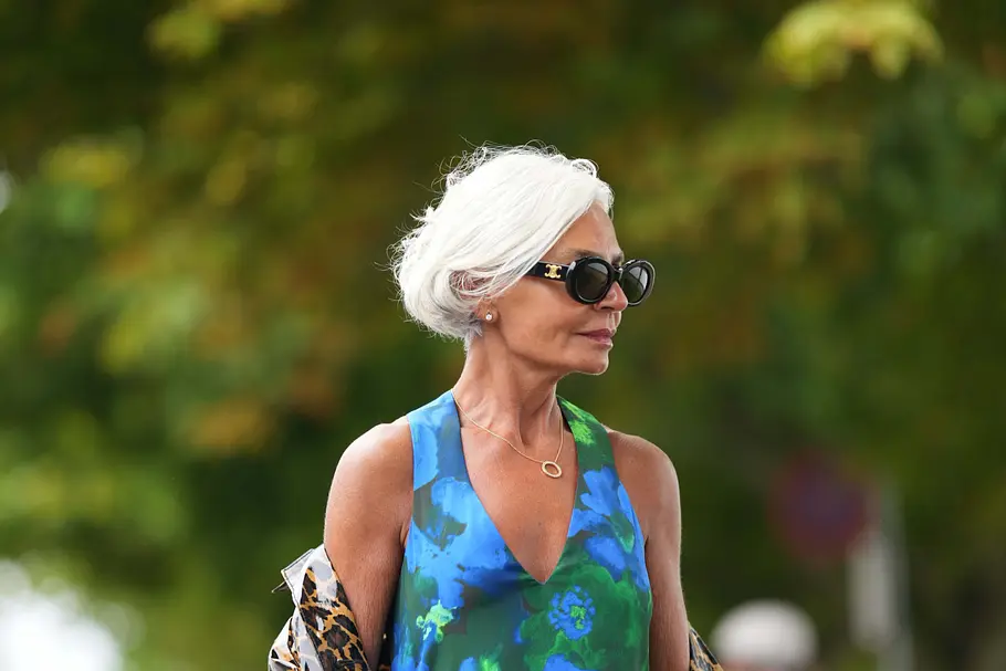 Freche Bob-Frisuren für graue Haare: De Bixie steht Frauen ab 50 besonders gut