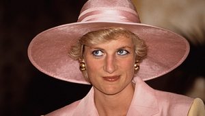 Lady Diana ohne Kurzhaarschnitt? So schön sah die Ikone mit langen Haaren aus - Foto: Jayne Fincher/Princess Diana Archive/Getty Images