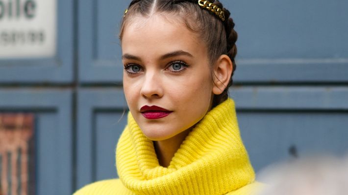 Lippenstift Trendfarbe Herbst - Foto: Getty Images / Edward Berthelot