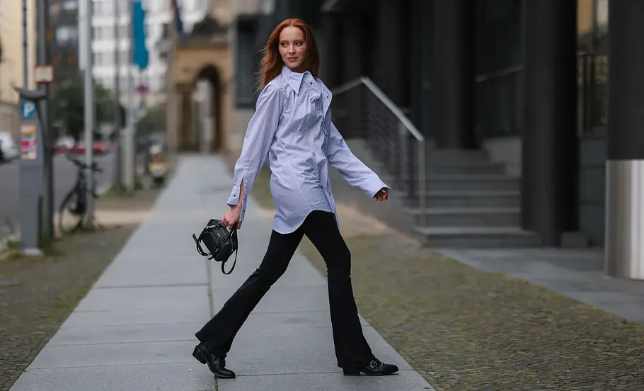 Blaue Hemdbluse: Lässig für den Alltag, schick genug fürs Büro