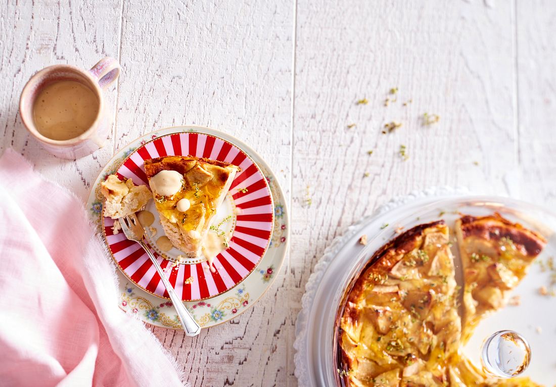 Low Carb Käsekuchen mit Äpfeln Low Carb Käsekuchen mit Äpfeln