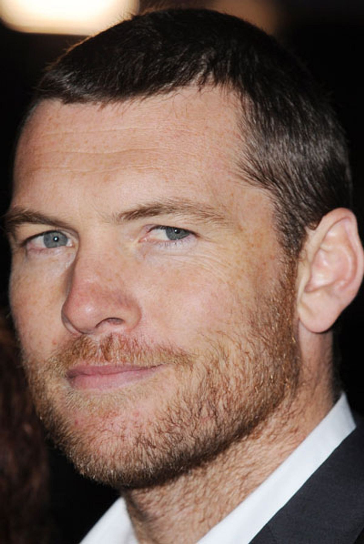 lusche am steuer sam worthington kann nicht fahren