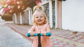 Mädchennamen mit L: Die 30 schönsten Babynamen-Inspirationen mit Bedeutung - Foto: Everste/iStock Mädchennamen mit L: Die 30 schönsten Babynamen-Inspirationen mit Bedeutung - Foto: Everste/iStock
