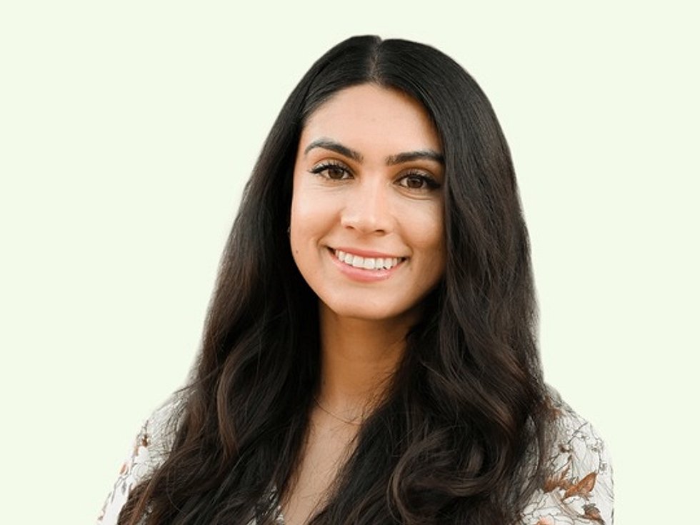 Dr. Maral Amani Dr. Maral Amani