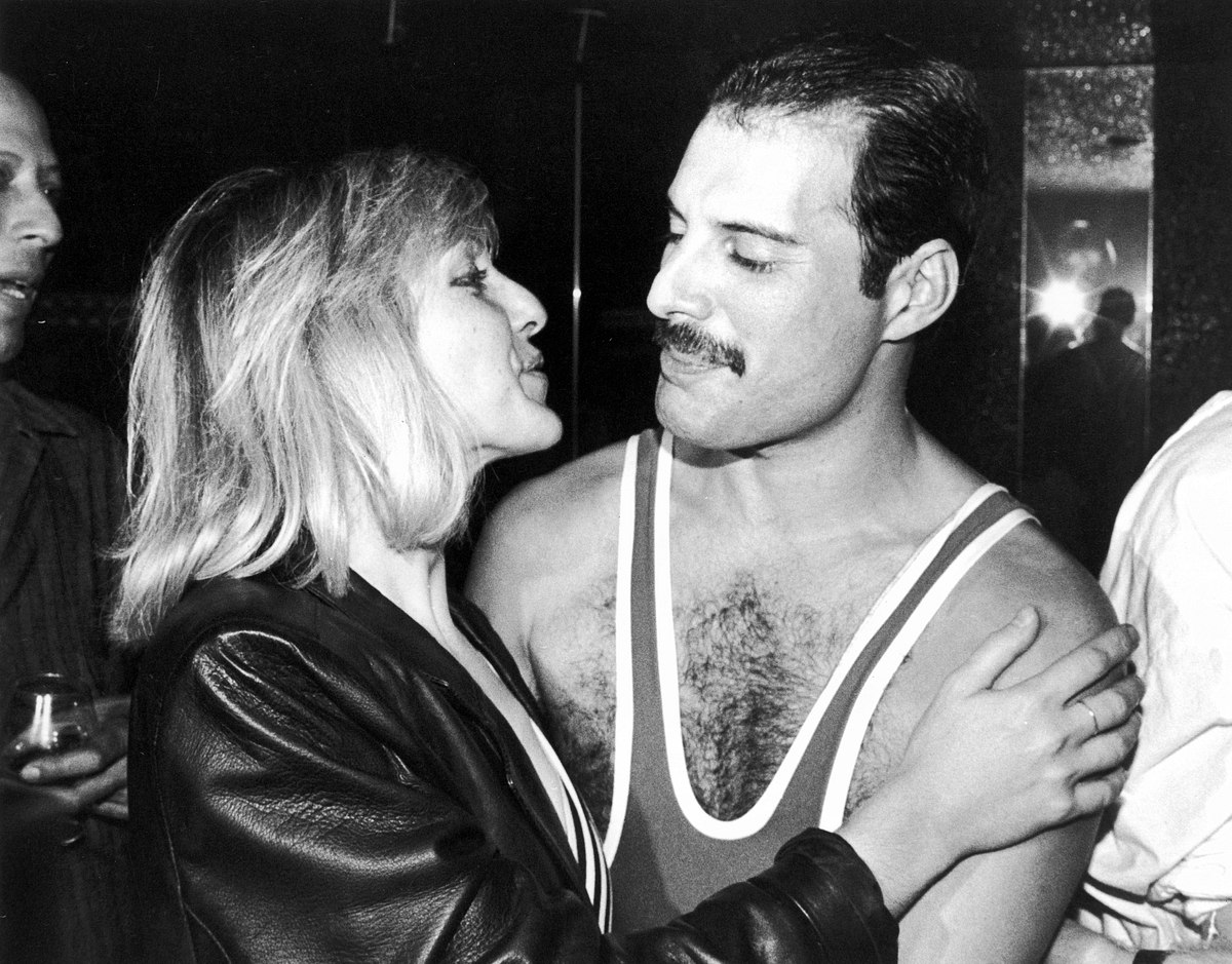 Mary Austin und Freddie Mercury im September 1984 im Xenon Nightclub in London.