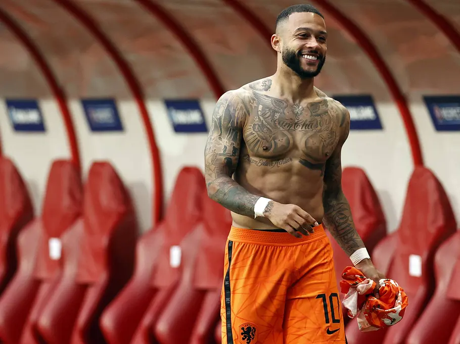 Memphis Depay: Vorne und hinten tätowiert