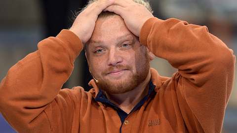 Menowin Fröhlich muss nach seiner Suff-Fahrt eine Therapie machen. - Foto: Getty Images