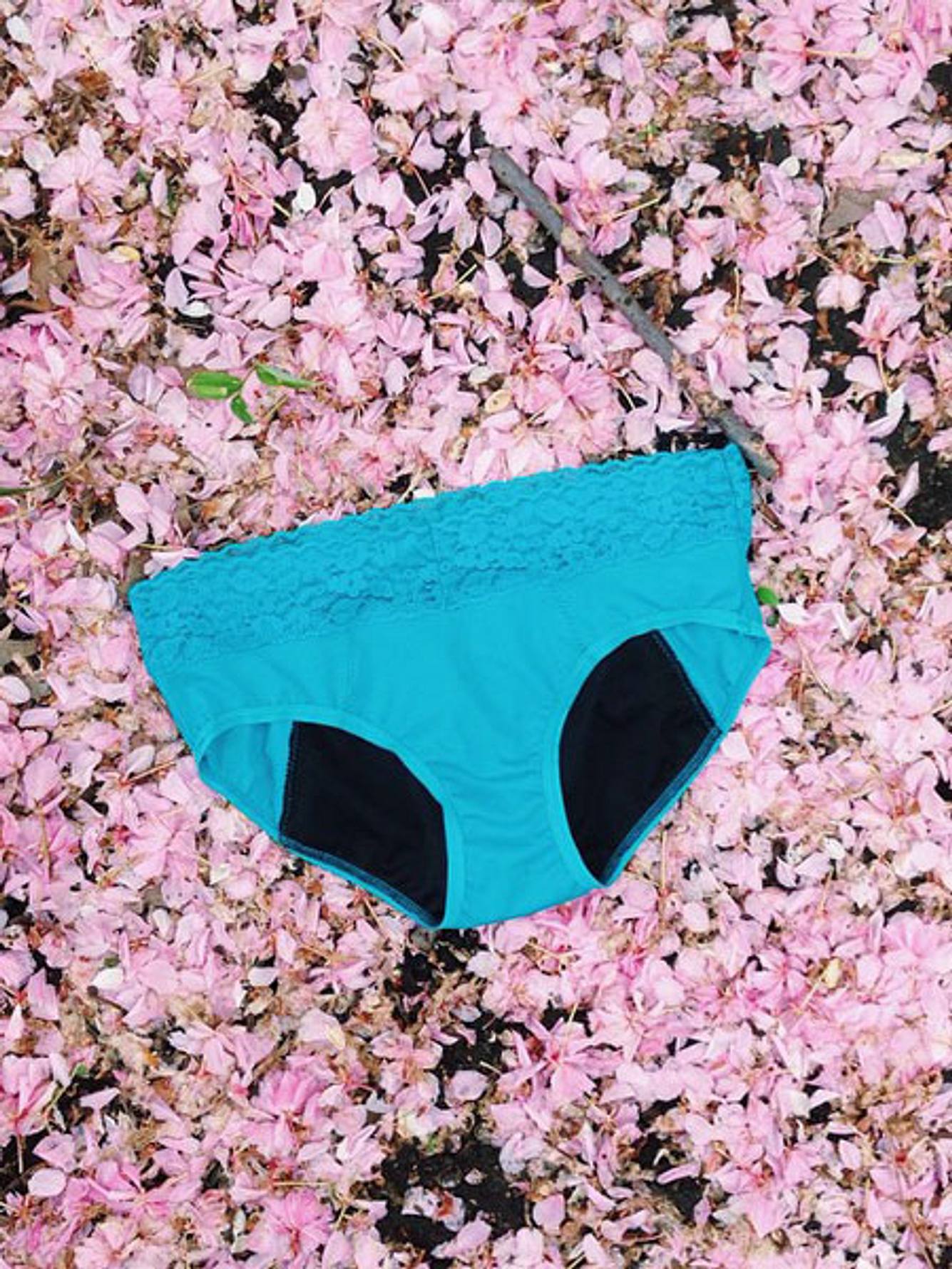 Ciao, Tampon und Co.! Hier kommt die Menstruations-Unterhose menstruations unterwaesche regel hoeschen