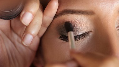Mermaid Tears sind der neue Beauty Trend. - Foto: iStock/coral222