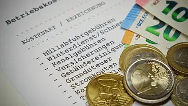 An vielen Orten geht dafür heute mehr als die Hälfte des Einkommens drauf... - Foto: Leonsbox / iStock An vielen Orten geht dafür heute mehr als die Hälfte des Einkommens drauf... - Foto: Leonsbox / iStock