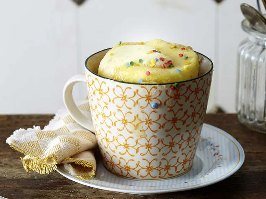 Mikrowellenkuchen à la Vanille Ein Mikrowellenkuchen für Groß und Klein - mit feinem Vanille-Aroma und bunten Streuseln.