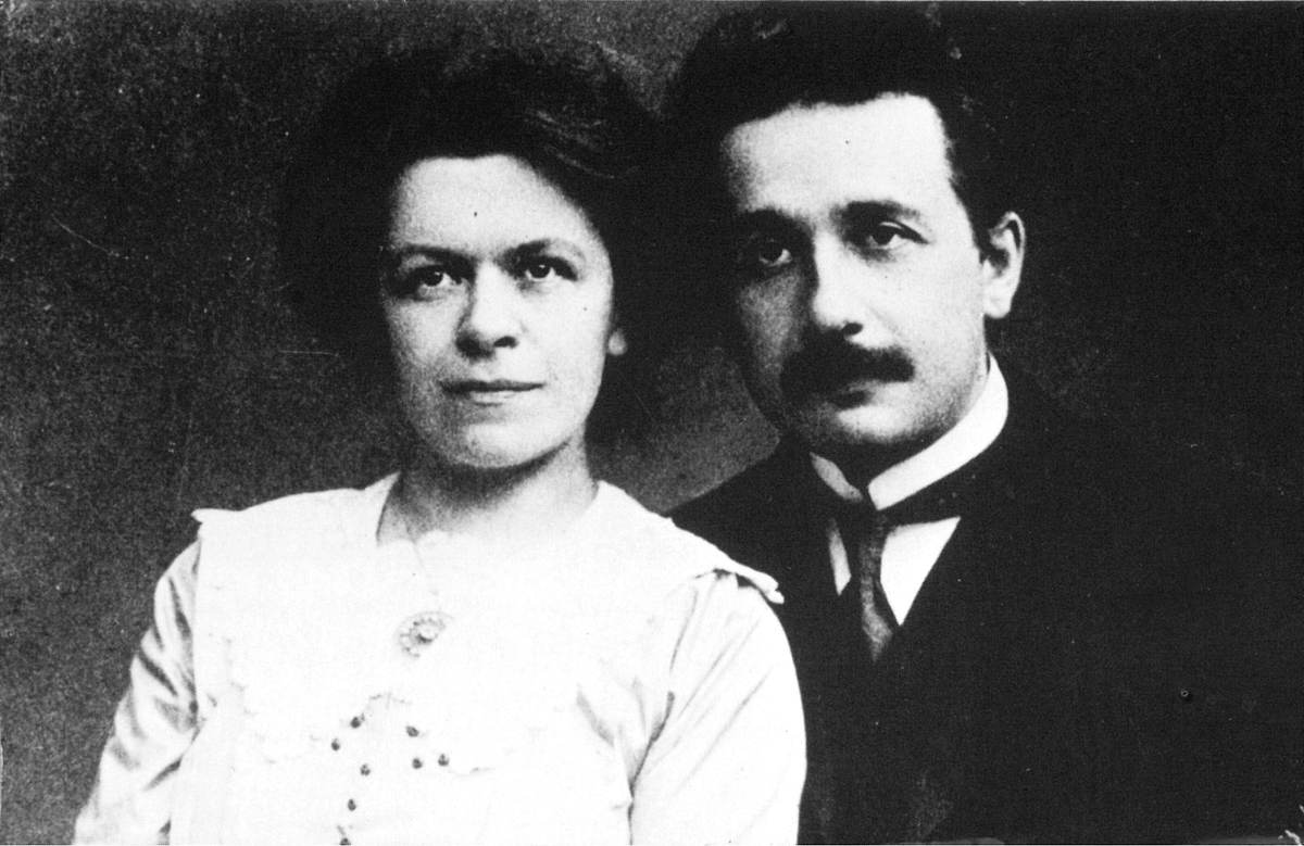 Mileva Marić mit Albert Einstein