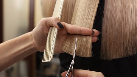 Mittellange Bob-Frisuren: Die schönsten Haarschnitte für alle Haartypen  - Foto: iStock/Liudmila Chernetska