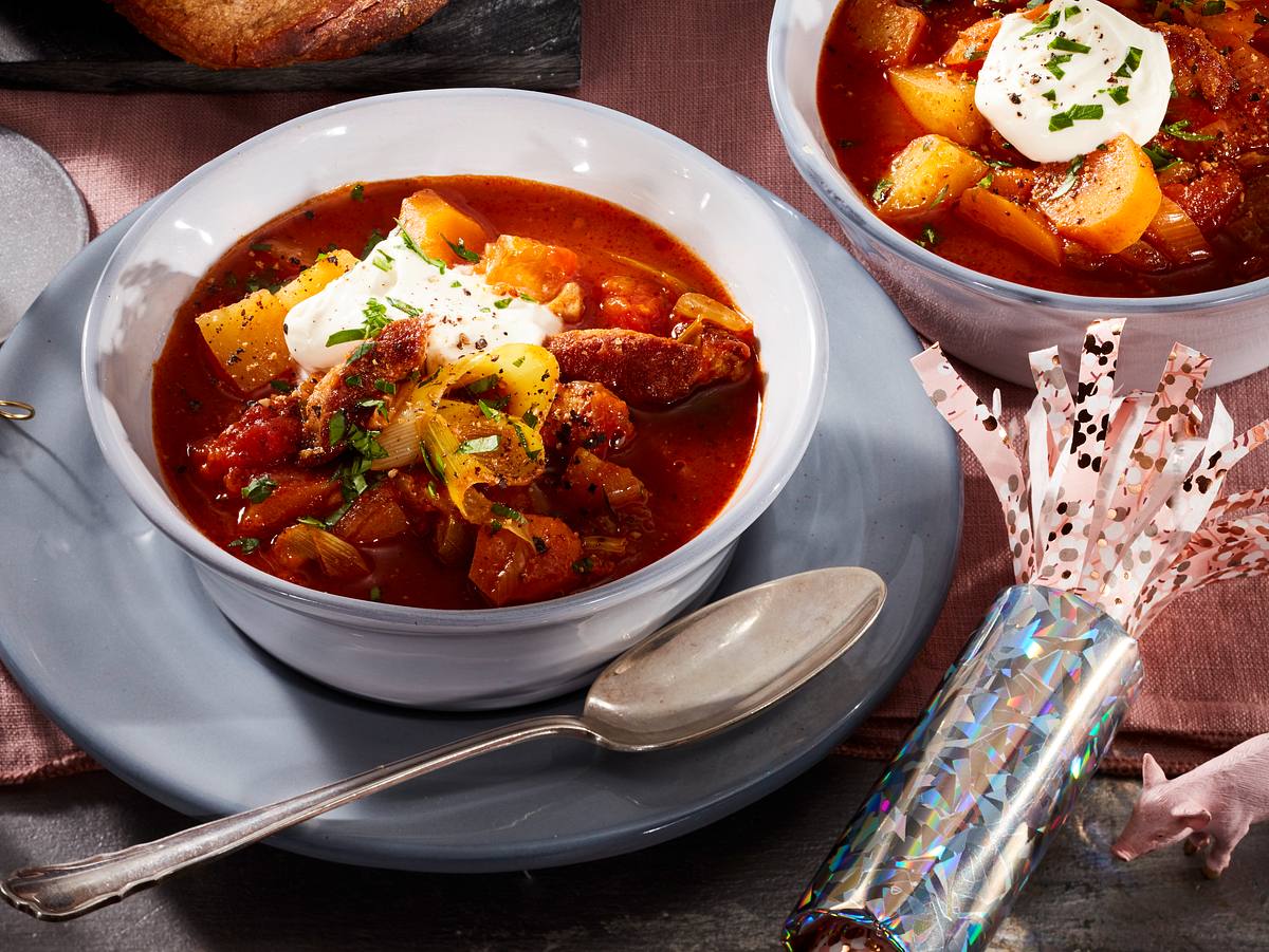 Mitternachtssuppe mit Möhren, Lauch und einem Spritzer Tabasco