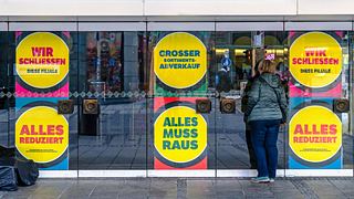 Mode-Krise in Deutschland: Diese 5 beliebten Hersteller mussten Insolvenz anmelden - Foto: IMAGO / Wolfgang Maria Weber