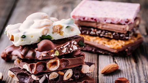 Jetzt wird auch bei der Schokolade gemogelt! - Foto: iStock/wmaster890