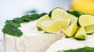 mojito torte - Foto: http://www.cookingcatrin.at/