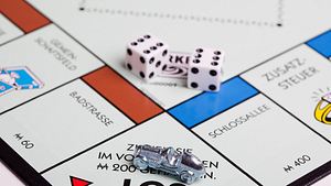 Monopoly Spiele - Foto: iStock/MichaelJay