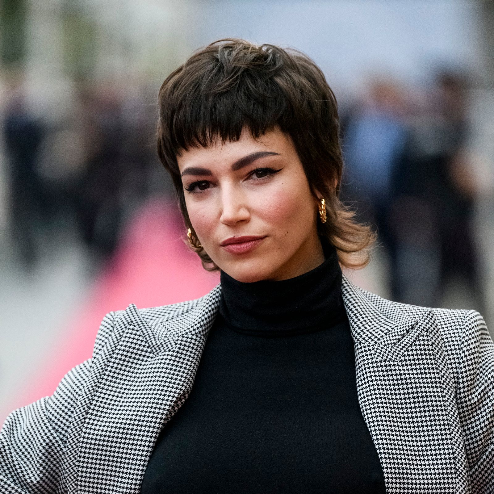 Mullet: Frauen steht diese freche Trend-Frisur ausgezeichnet! | Wunderweib