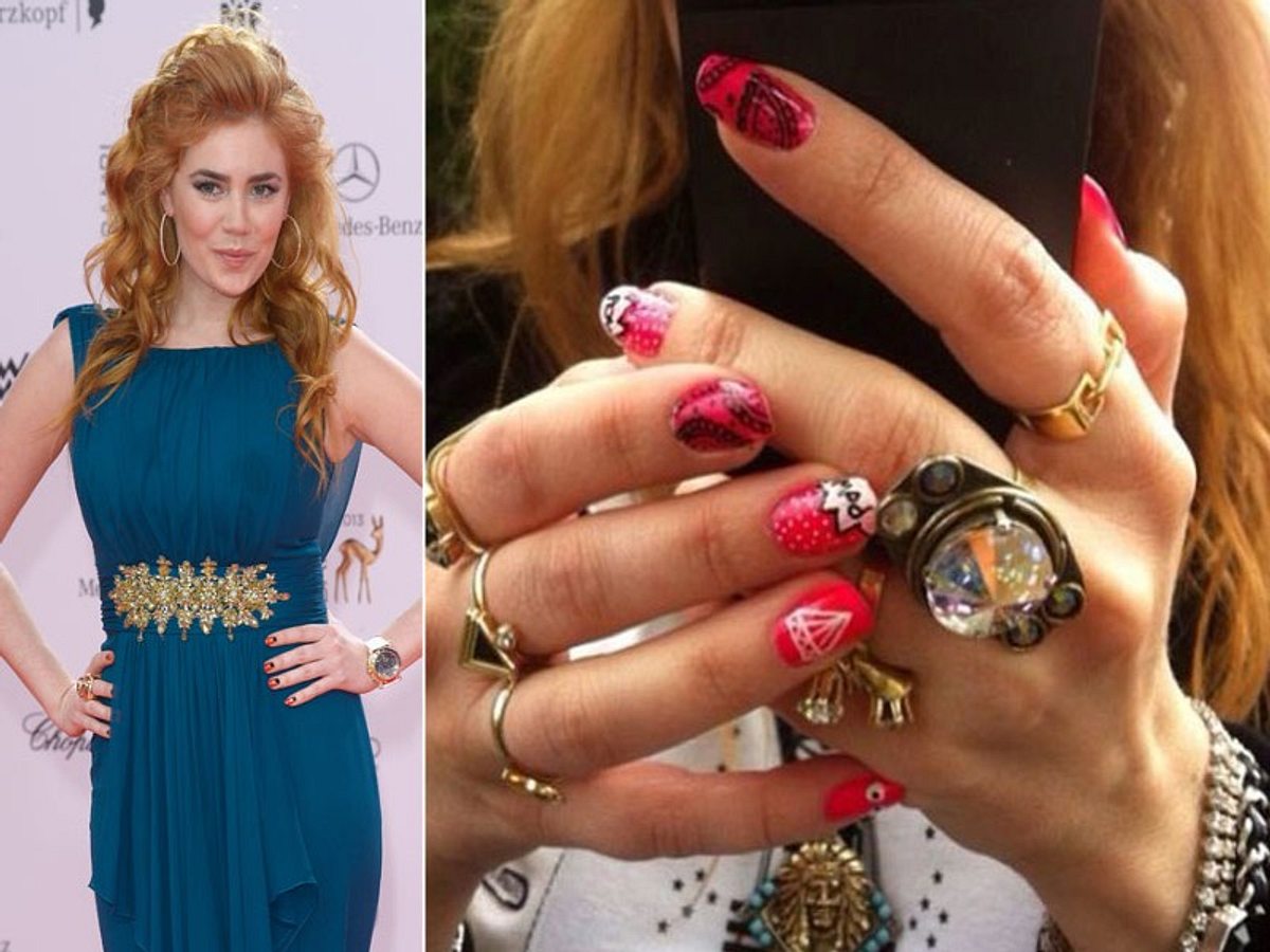 nageldesign bilder der stars palina rojinski im comic style