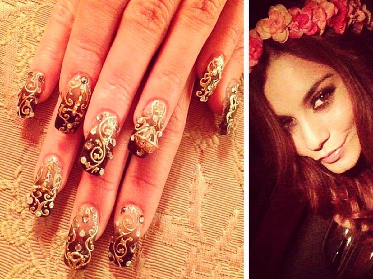 nageldesign bilder der stars vanessa hudgens aufwaendiges barock nageldesign