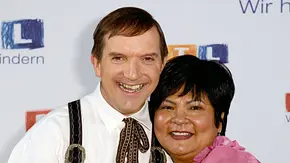 Josef & Narumol: Ja, es ist wahr! Nach über 10 Jahren folgt die Glücksbotschaft - Foto: IMAGO / Future Image Josef & Narumol: Ja, es ist wahr! Nach über 10 Jahren folgt die Glücksbotschaft - Foto: IMAGO / Future Image