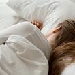 Diese fünf natürlichen Schlafmittel sind die besten. - Foto: iStock/fizkes