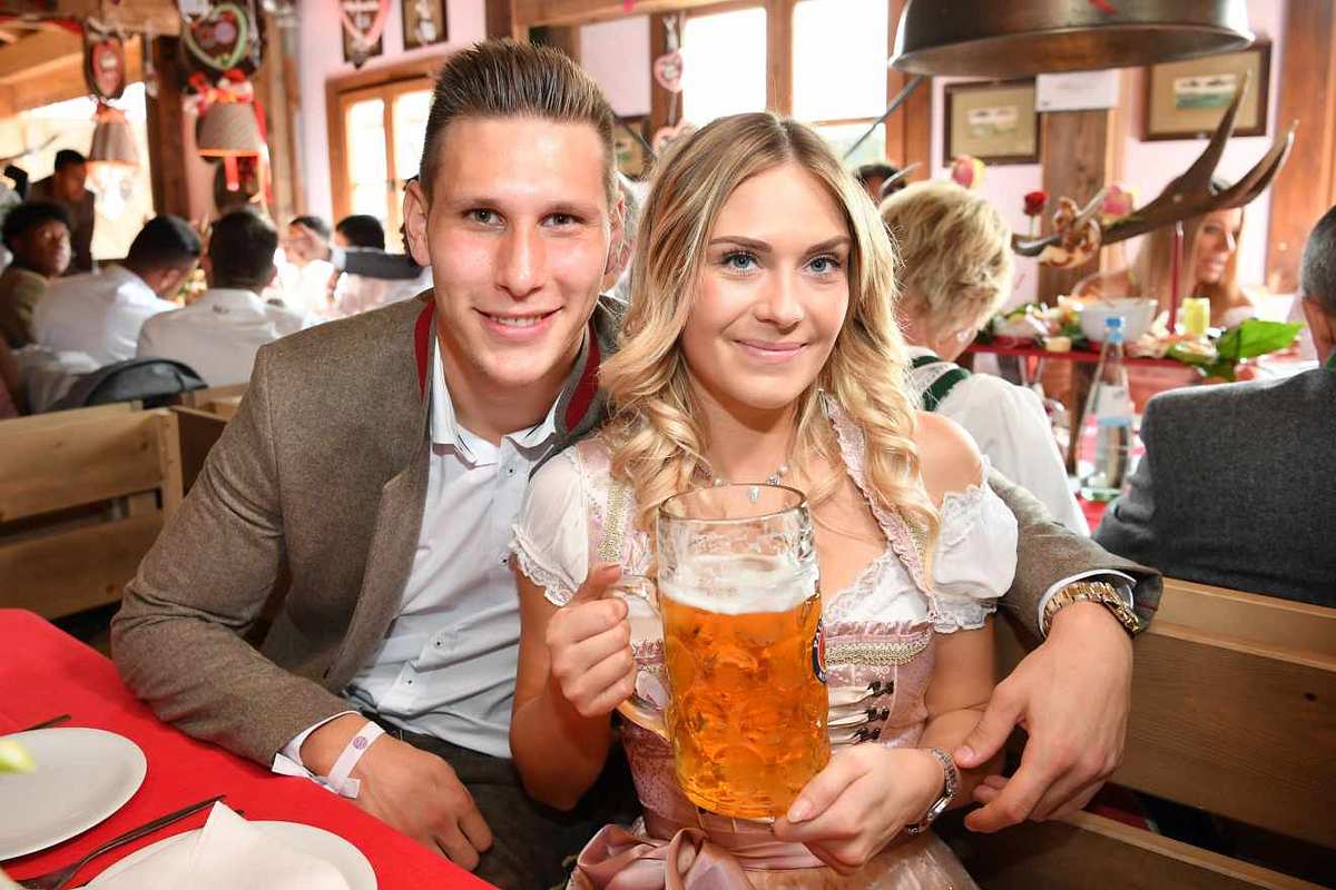 Niklas Süle: Freundin Melissa Halte macht ihn glücklich