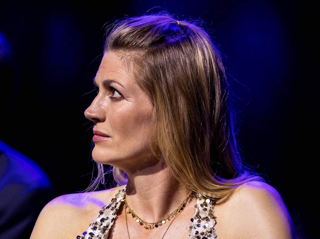 Nina Bott TV-Star Nina Bott über den wohl schlimmsten Moment ihres Lebens...