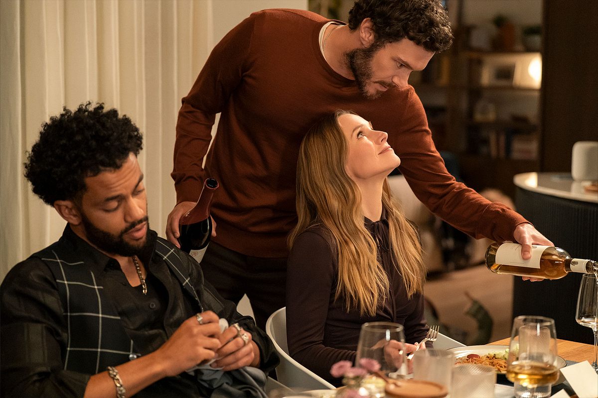 Joanne (Kristen Bell) und Noah (Adam Brody) Joanne (Kristen Bell) und Noah (Adam Brody) in der 2. Staffel von „Nobody wants this“.