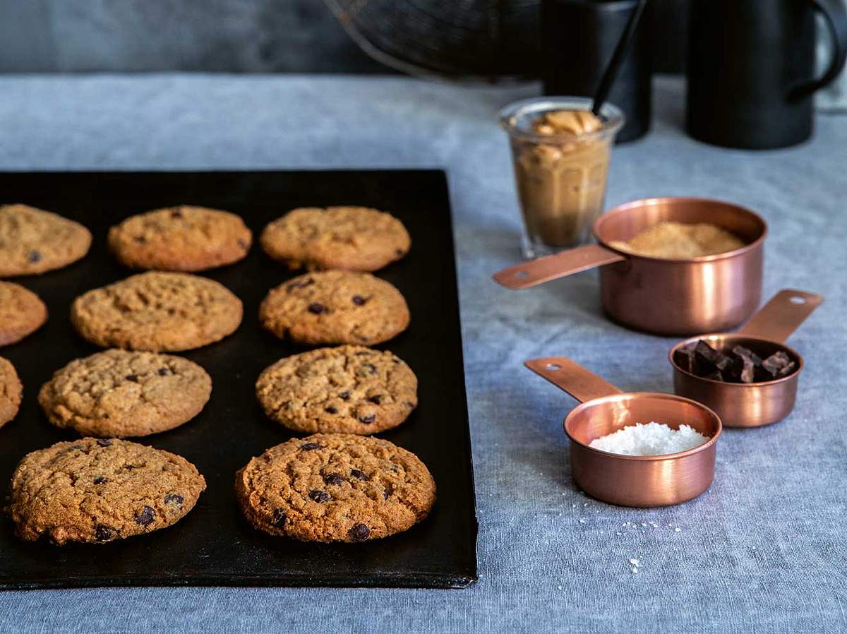 Nussplätzchen: Rezept für Erdnussbutter-Plätzchen mit Schokotropfen