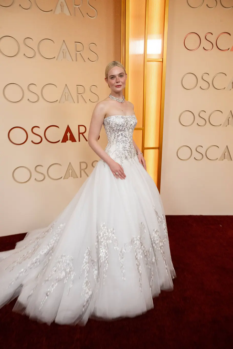 Oscars 2026: Elle Fanning Oscars 2026: Elle Fanning