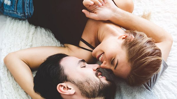 Ein Paarvibrator sorgt für Nähe und Intimität - Foto: iStock