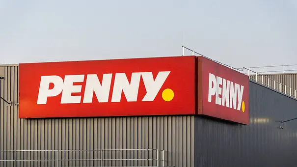  Zentrallager von Penny in Eching-Ost - Foto:  IMAGO / Bihlmayerfotografie