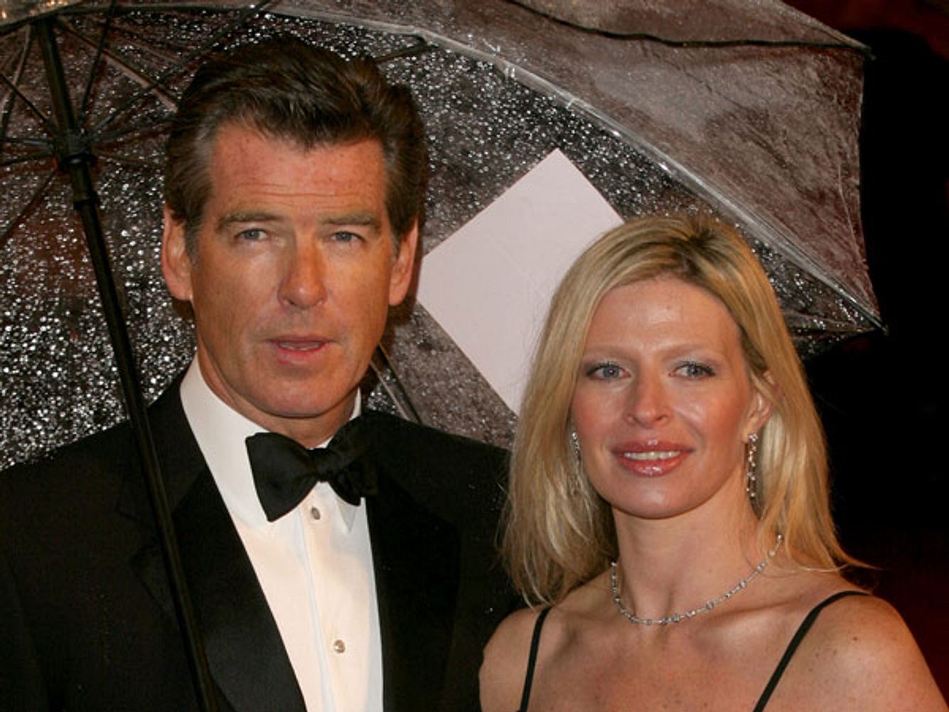 pierce brosnan krebs tochter b