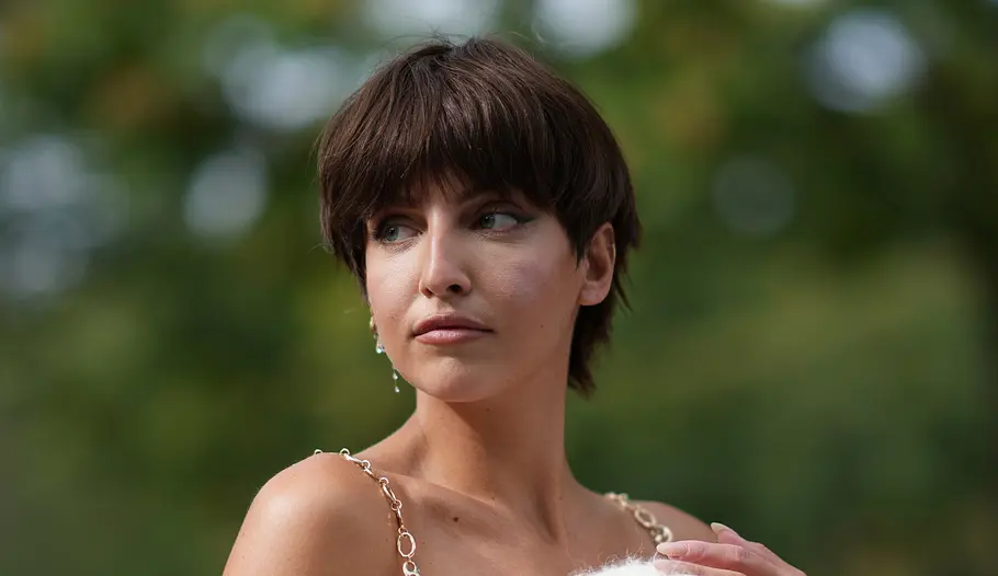 Pixie herauswachsen lassen zum Long Pixie Cut Der Long Pixie Cut eignet sich, wenn du deinen Pixie herauswachsen lassen möchtest.