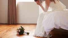 Nach der Hochzeit fehlt die Aufregung und Vorfreude - das kann Frust oder sogar einen depressiven Zustand auslösen. - Foto: monkeybusinessimages / iStock