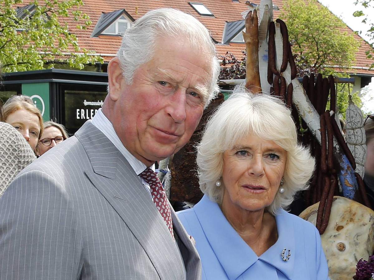 Prinz Charles und Camilla stehen vor den Trümmern ihrer Ehe... Wie es dazu kam.