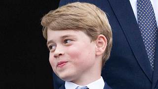 Mit dem Tod der Queen kam die Trauer. Doch jetzt geht für die drei Kinder von Prinzessin Kate und Prinz William das Leben weiter... - Foto: IMAGO / Starface
