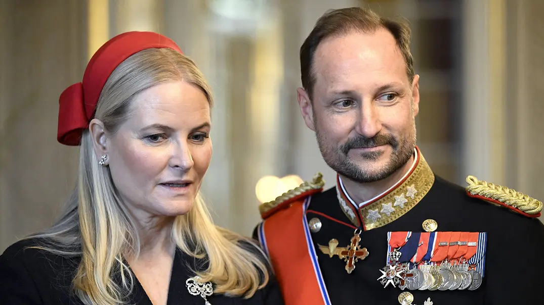 Mette-Marit (52) und Kronprinz Haakon (52) - Foto: IMAGO / Belga