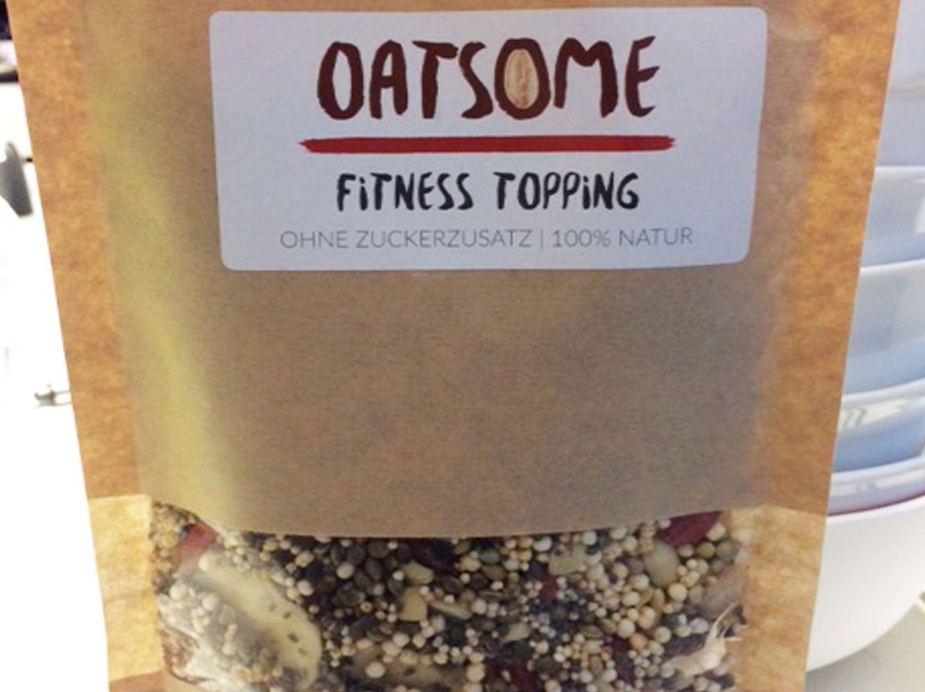 Das Fitness-Topping enthält von Natur aus viel Protein und lässt sich auf den Porridge streuen. Das Fitness-Topping enthält von Natur aus viel Protein und lässt sich auf den Porridge streuen.