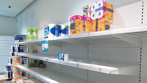 Preis-Zoff geht in die nächste Runde! Jetzt drohen erneut leere Supermarktregale - Foto: IMAGO / imagebroker (Symbolbild)