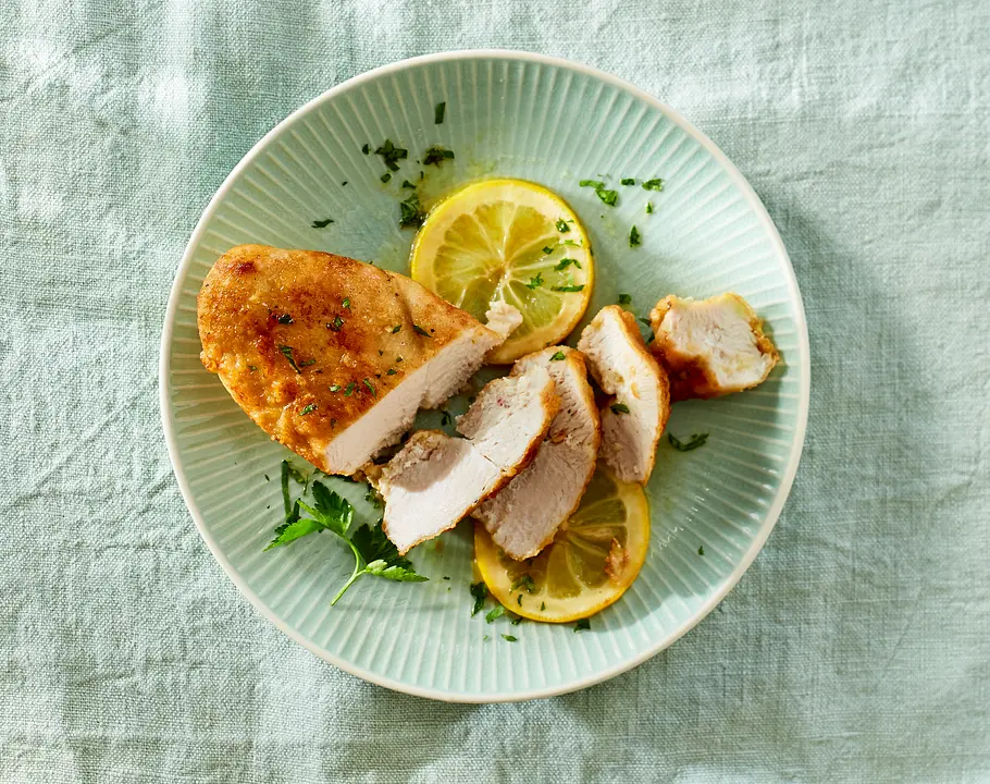 Proteinreiches Rezept zum Abnehmen: Zartes Zitronen-Hähnchenfilet Proteinreiches Rezept zum Abnehmen: Zartes Zitronen-Hähnchenfilet